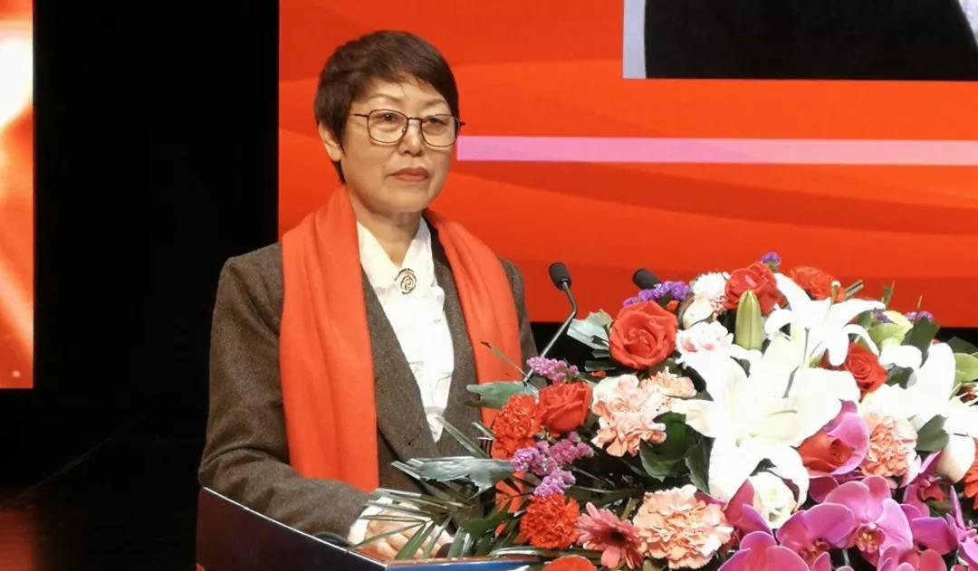 2019中国涂料大会召开，，，，，，，，官宣2018中国涂料工业大数据(图2)